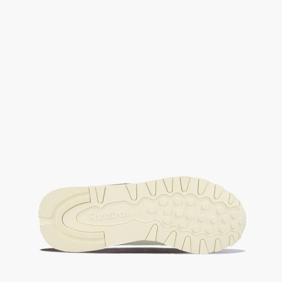 Brand New Reebok Classic Leather Size 7.5 - Picture 4 of 5